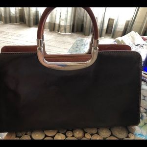 Italian leather 2-tone handbag